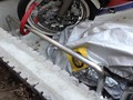 活躍中のバイク盗難防止パイプ