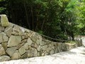   兵庫県の◯◯様邸 の石垣設置のスロープのステンレス持出し手すり